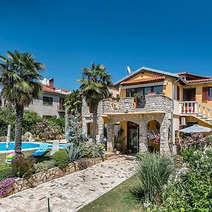 https://villa-zara-liznjan.pula-hotels.org